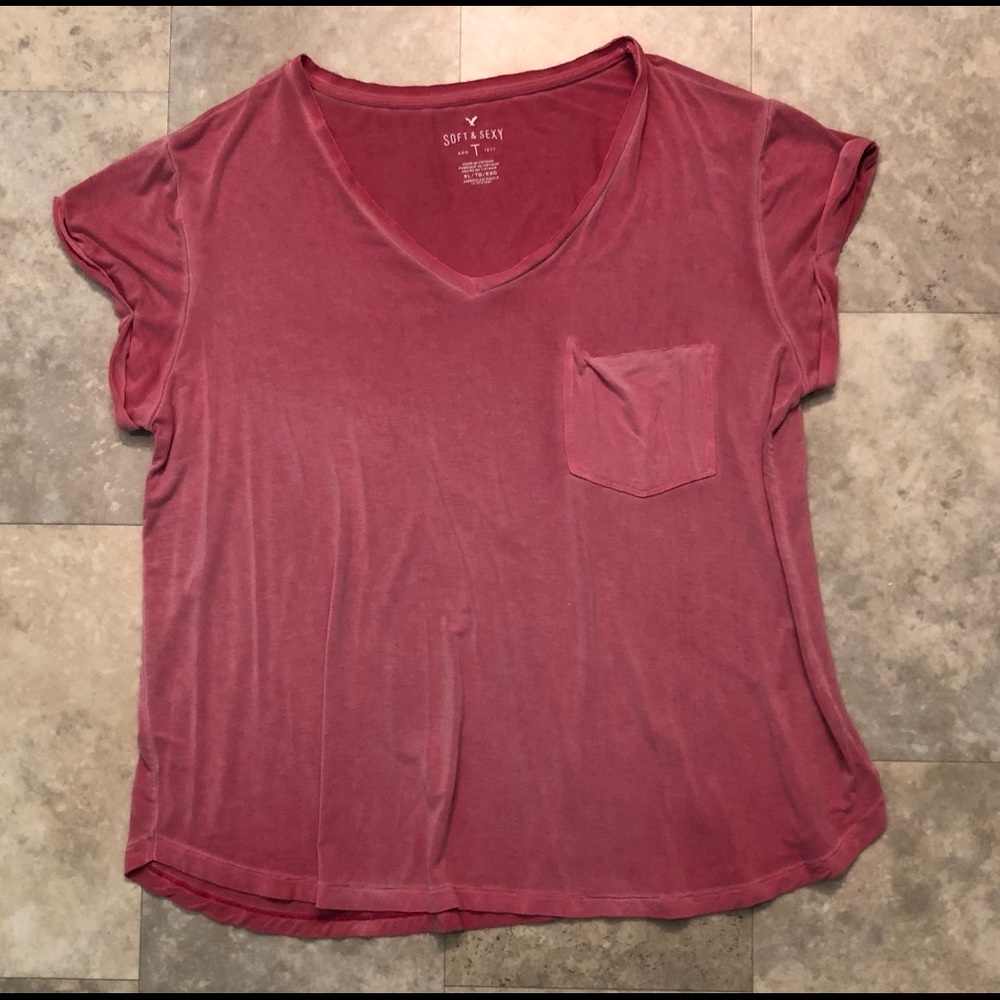 Soft and Sexy Pink V-neck Pocket tee